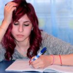 5 elements while choosing a reliable custom essay writing service